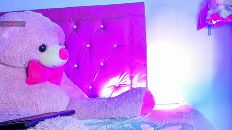 Snapshot of dahiangomezz chatting on 19, 2, 2025 online show from 19, 2, 2025