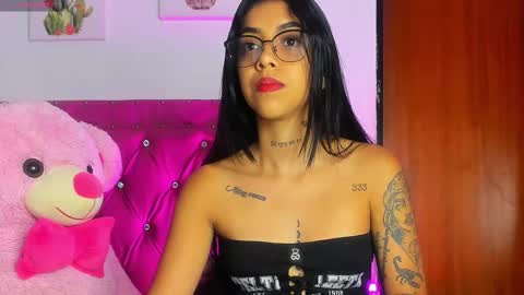 Snapshot of dahiangomezz chatting on 19, 9, 2025 online show from 19, 9, 2025