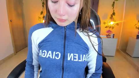 Dahlia online show from 21, 12, 2025