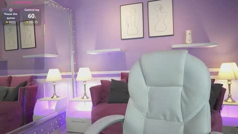 Dahlia Grey online show from 1, 10, 2025