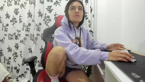 daila_ online show from 4, 3, 2025