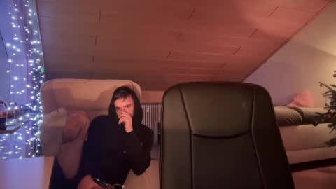 Daimon  online show from 9, 1, 2025