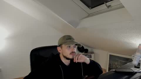 Daimon  online show from 14, 10, 2025