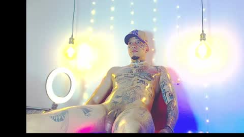 Daimond hope666 online show from 4, 2, 2025