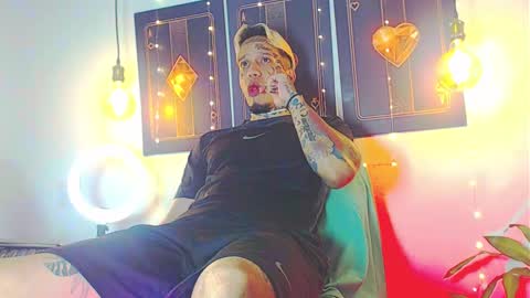 Daimond hope666 online show from 17, 2, 2025