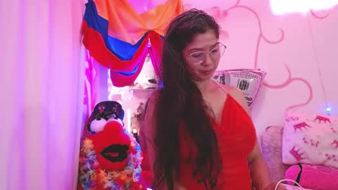 Snapshot of daina_flower chatting on 27, 7, 2026 DAINA online show from 27, 7, 2026