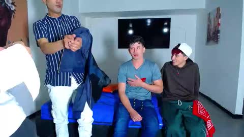 Snapshot of daiquirie chatting on 11, 10, 2025 daiquirie online show from 11, 10, 2025