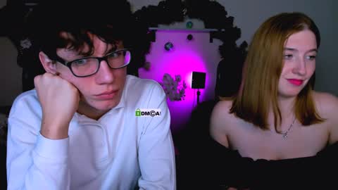 Little Di online show from 11, 1, 2025