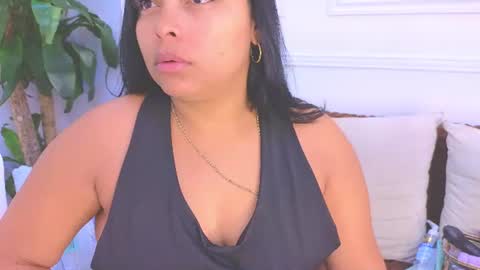Snapshot of daisy_price chatting on 7, 7, 2026 Daisy Price online show from 7, 7, 2026