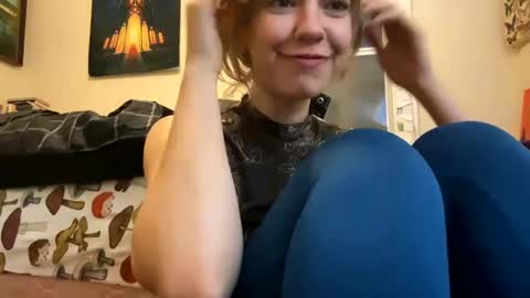 DaisyB3 online show from 27, 2, 2025