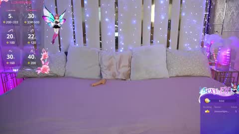 daisydelight_ online show from 25, 2, 2025