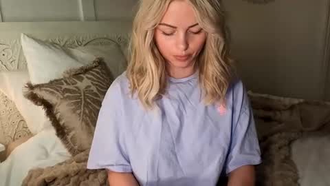 Daisy Dreams online show from 15, 2, 2026