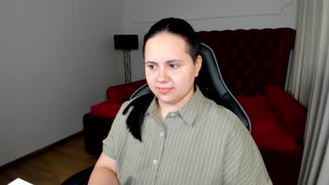DaisyHarts online show from 30, 6, 2026
