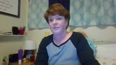 Snapshot of daisylays chatting on 6, 2, 2025 daisy online show from 6, 2, 2025