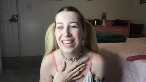 Snapshot of daisymynx chatting on 1, 7, 2026 daisymynx online show from 1, 7, 2026