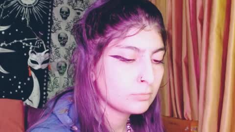    --  -- help me reach 100 hands up  online show from 4, 2, 2025