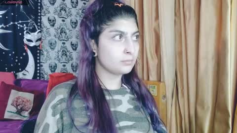    --  -- help me reach 100 hands up  online show from 6, 3, 2025