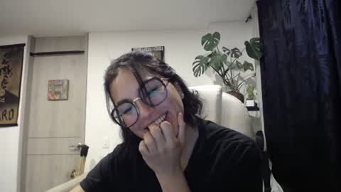 Snapshot of dakota01_ chatting on 20, 12, 2024 IG  dakotasofiaa online show from 20, 12, 2024