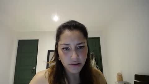 IG  dakotasofiaa online show from 28, 3, 2026