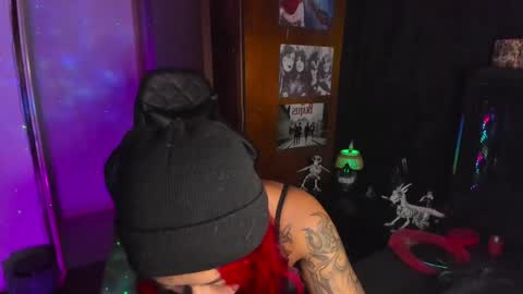 Dakota Crab online show from 26, 2, 2025