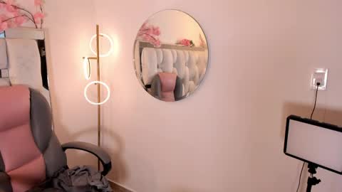 dakota_jhons1 online show from 13, 4, 2026