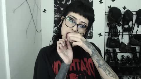 dakota online show from 21, 12, 2025