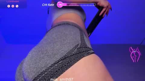 mia online show from 5, 3, 2025