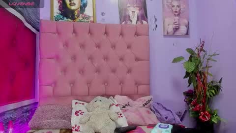 Mariana online show from 5, 10, 2025