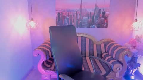 dali_collin online show from 27, 11, 2025