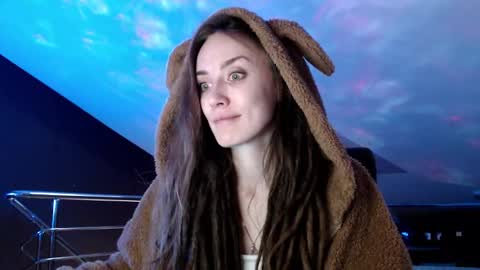 Dalia  online show from 20, 2, 2025