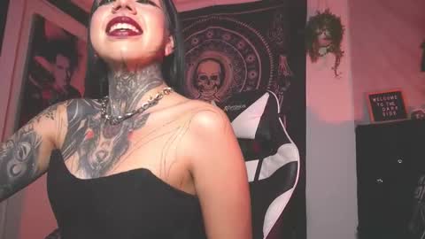 dalia_vorhees online show from 20, 12, 2025