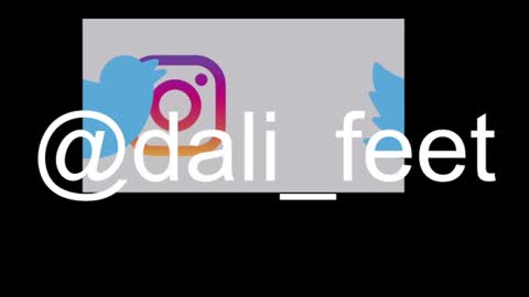 Snapshot of dalila_oficials chatting on 19, 6, 2026 online show from 19, 6, 2026