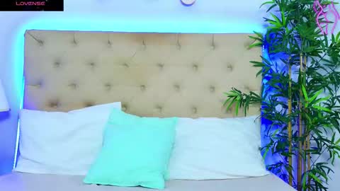 daliyaa_ online show from 4, 10, 2025