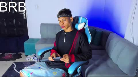 damar_felipe online show from 10, 3, 2025