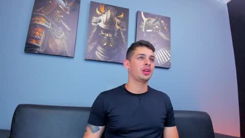 Snapshot of damian__oliver chatting on 17, 2, 2025 Damian Oliver online show from 17, 2, 2025