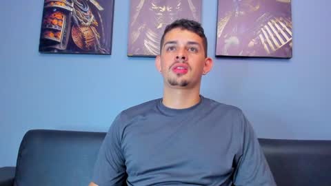 Snapshot of damian__oliver chatting on 8, 3, 2025 Damian Oliver online show from 8, 3, 2025