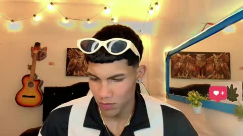 Damian online show from 8, 2, 2025