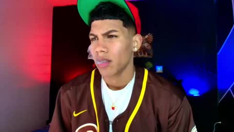 Damian online show from 5, 3, 2025