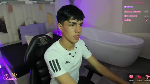 Snapshot of damian_tay chatting on 2, 5, 2026 damian_tay online show from 2, 5, 2026