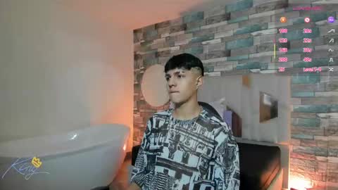 Snapshot of damian_tay chatting on 19, 5, 2026 damian_tay online show from 19, 5, 2026