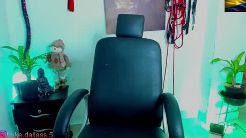 Snapshot of damian_torner chatting on 15, 1, 2025 Damian torner online show from 15, 1, 2025