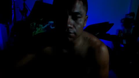 Snapshot of damian_torner chatting on 9, 10, 2025 Damian torner online show from 9, 10, 2025