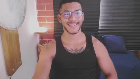 Snapshot of damiann_rees chatting on 17, 2, 2025 instagram damiannreed. online show from 17, 2, 2025