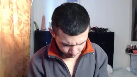 damiansexyboy69 online show from 3, 2, 2026