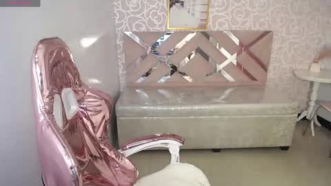 Damia online show from 4, 6, 2026