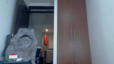 dammuscle online show from 9, 3, 2026