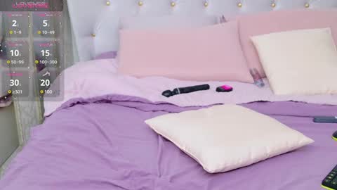 Julia online show from 12, 3, 2025