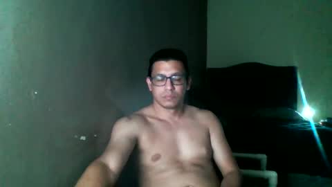 Snapshot of damnsexy0102 chatting on 23, 12, 2025 DamnSexy0102 online show from 23, 12, 2025