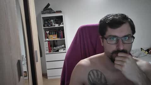 King Dan online show from 17, 2, 2025