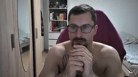 King Dan online show from 25, 10, 2025